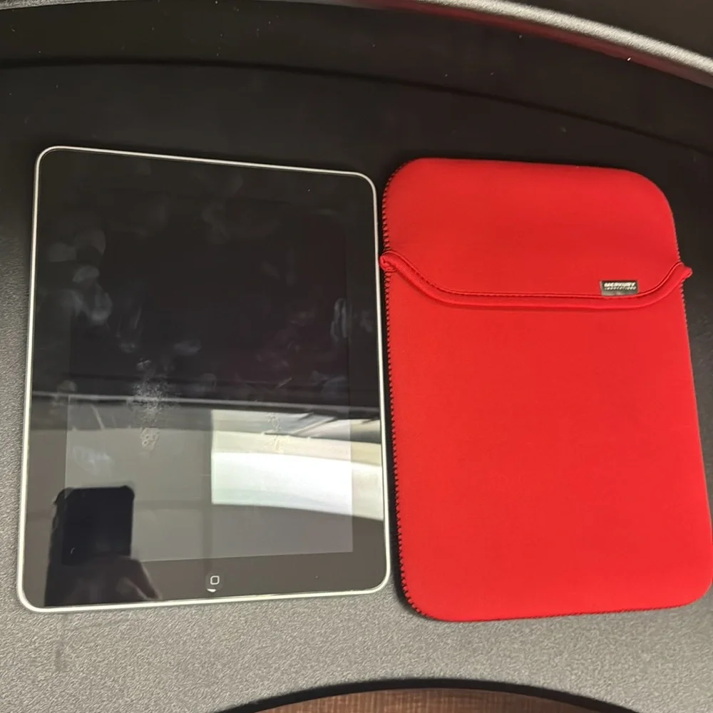 iPad 16 GB Model A 1219